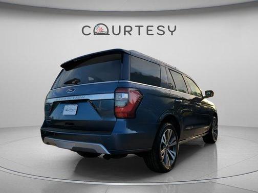 Blue 2020 Ford Expedition Platinum