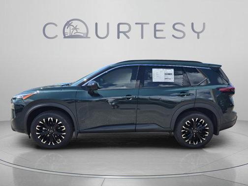 Obsidian Green 2026 Nissan Rogue Dark Armor