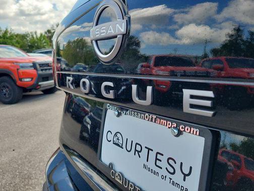 2025 Nissan Rogue S