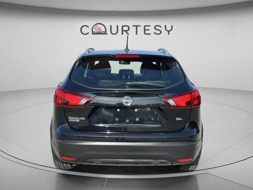 2017 Nissan Rogue Sport SL