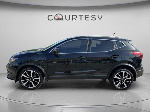 2017 Nissan Rogue Sport SL