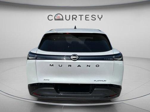 Everest White P 2026 Nissan Murano Platinum