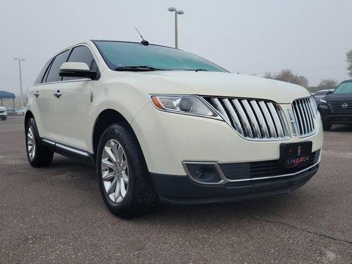 2013 Lincoln MKX Base