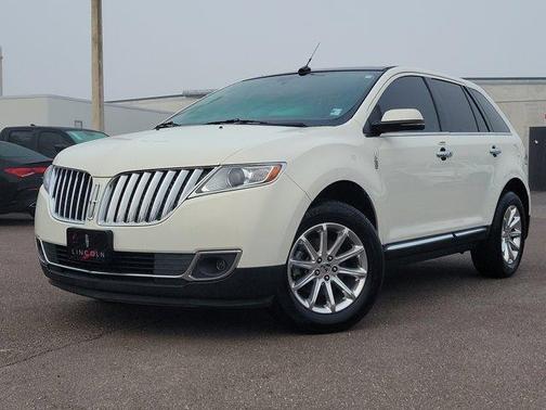 2013 Lincoln MKX Base