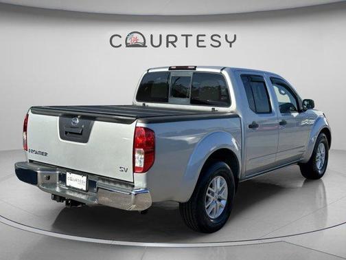 Brilliant Silver Metallic 2019 Nissan Frontier SV