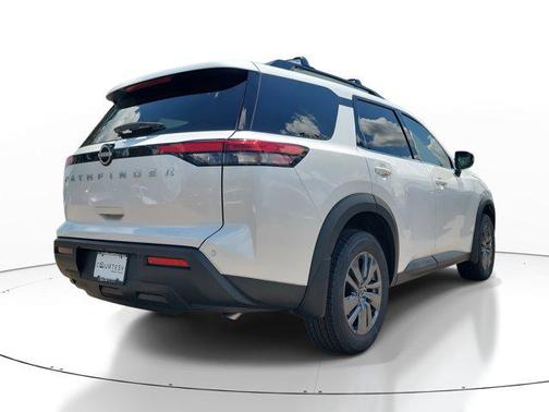 2025 Nissan Pathfinder SV FWD