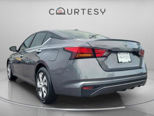 2025 Nissan Altima S