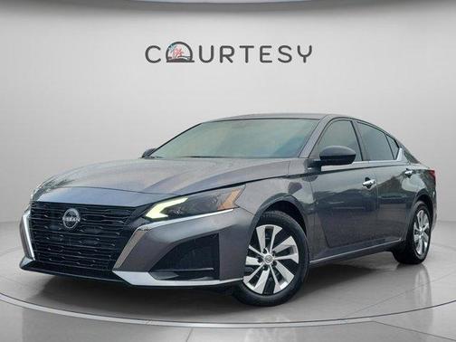 2025 Nissan Altima S