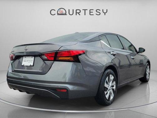 2025 Nissan Altima S