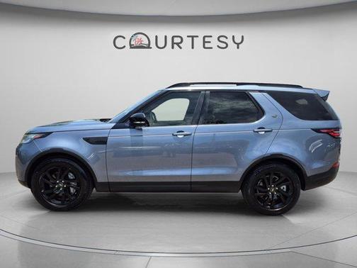 Byron Blue 2018 Land Rover Discovery HSE LUXURY