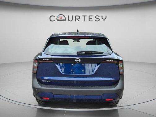 Deep Blue Pearl 2026 Nissan Kicks S