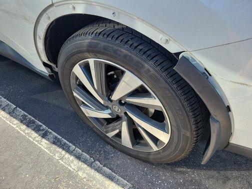 Pearl White 2016 Nissan Murano Platinum