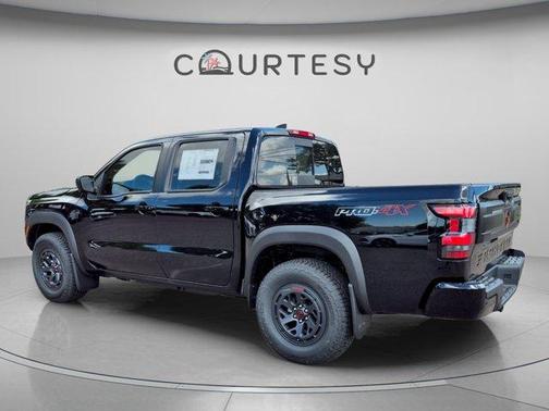 Super Black 2026 Nissan Frontier PRO-4X