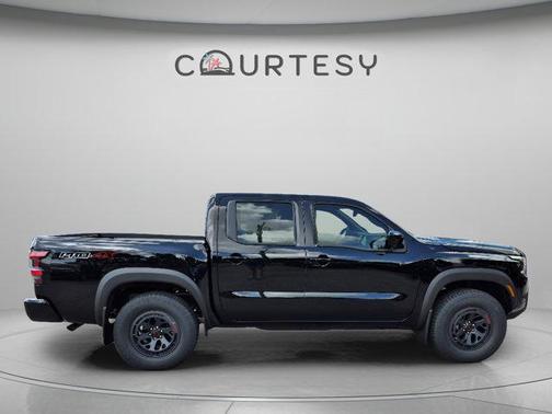 Super Black 2026 Nissan Frontier PRO-4X