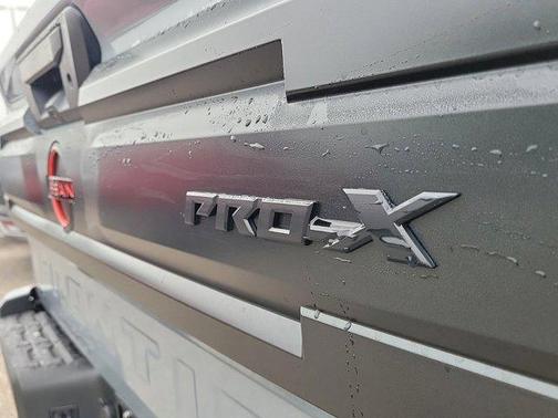 2025 Nissan Frontier PRO-X