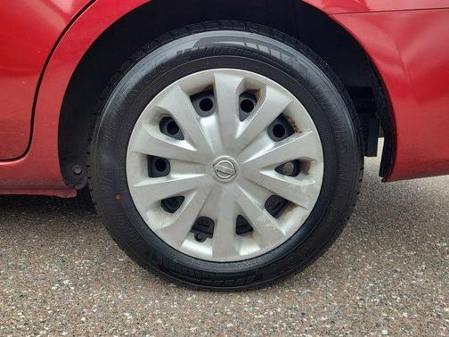 2017 Nissan Versa 1.6 SV