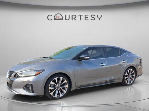 Gun Metallic 2023 Nissan Maxima Platinum