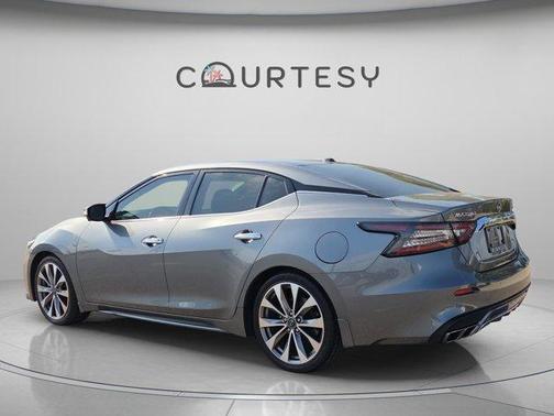 Gun Metallic 2023 Nissan Maxima Platinum