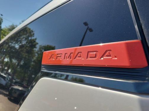 2025 Nissan Armada PRO-4X 4WD