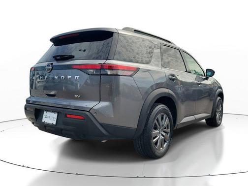 2024 Nissan Pathfinder SV FWD