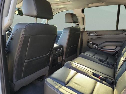 Summit White 2020 GMC Yukon SLT