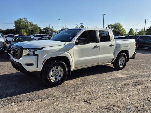 Glacier White 2024 Nissan Frontier S