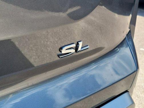 2025 Nissan Pathfinder SL FWD