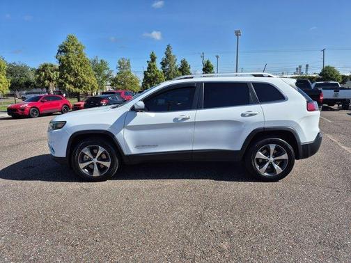 Bright White Clearcoat 2019 Jeep Cherokee Limited