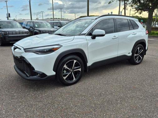 Pearl 2024 Toyota Corolla Cross Hybrid S