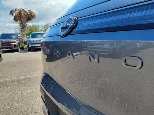 2025 Nissan Murano SV