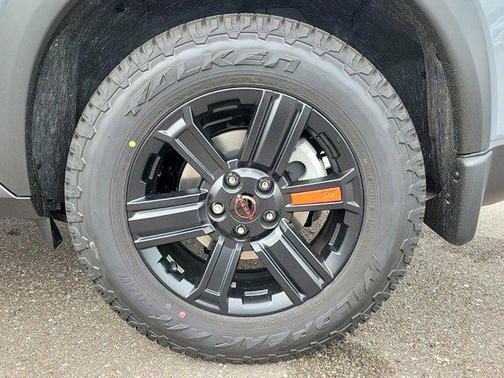 2025 Nissan Rogue Rock Creek