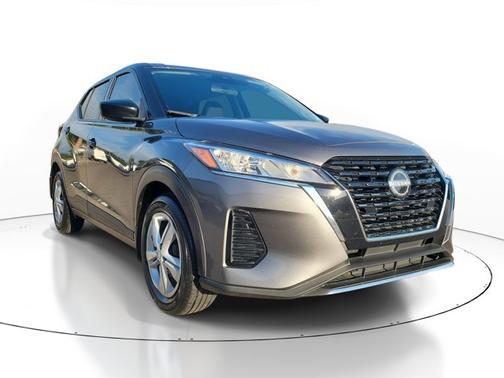 2023 Nissan Kicks S