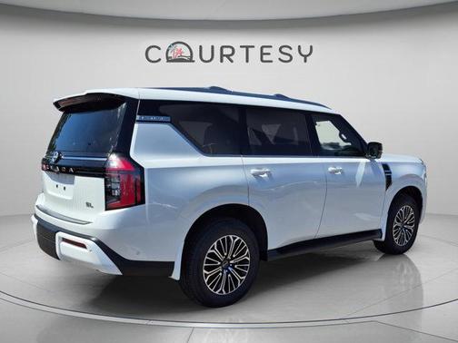 Aspen White Tricoat 2026 Nissan Armada SL