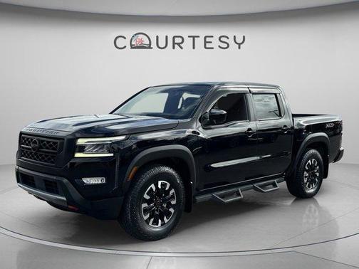 Black 2024 Nissan Frontier PRO-X