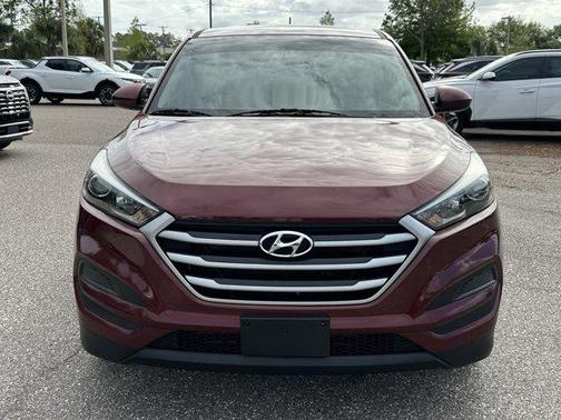 Ruby Wine 2017 Hyundai TUCSON SE