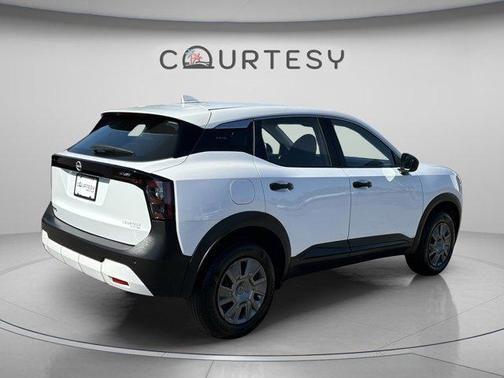 Fresh Powder 2025 Nissan Kicks S