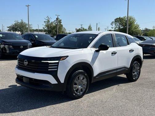 Fresh Powder 2025 Nissan Kicks S