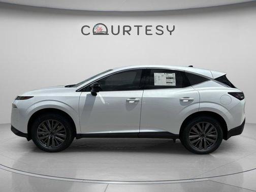Everest White P 2026 Nissan Murano SL