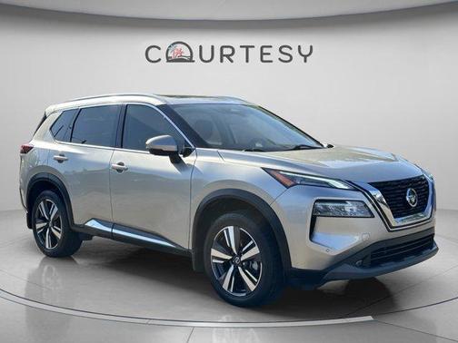 Champagne Silver 2021 Nissan Rogue SL