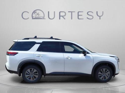 Pearl 2026 Nissan Pathfinder SV