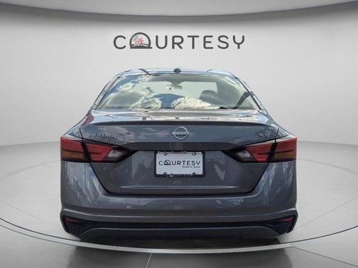 Gun Metallic 2024 Nissan Altima 2.5 SV