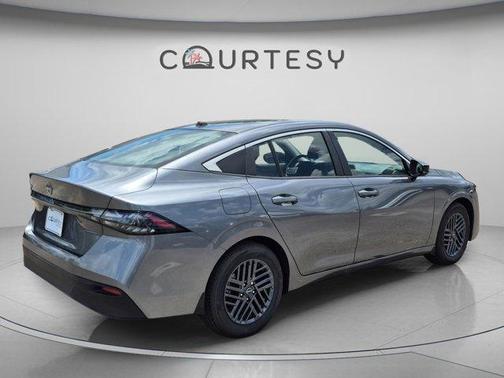 Gun Metallic 2026 Nissan Sentra SV