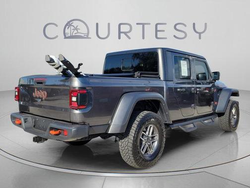 Granite Crystal Clearcoat Metallic 2024 Jeep Gladiator Mojave