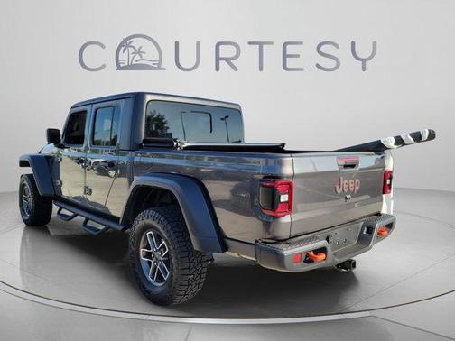 Granite Crystal Clearcoat Metallic 2024 Jeep Gladiator Mojave