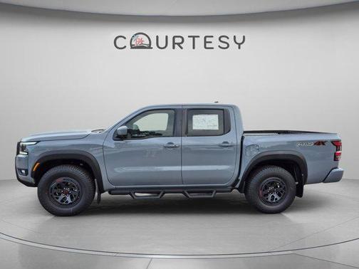 Boulder Gray Metallic 2026 Nissan Frontier PRO-4X