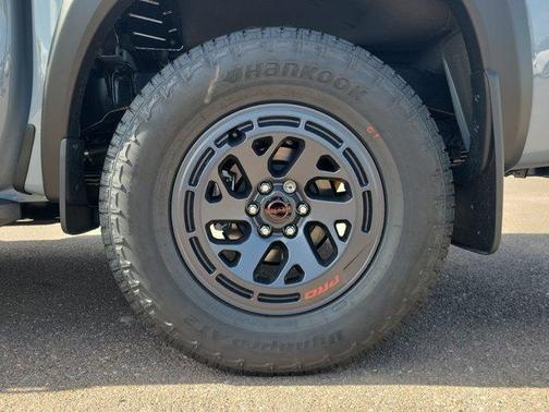 Boulder Gray Metallic 2026 Nissan Frontier PRO-4X