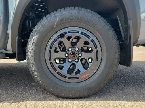 Boulder Gray Metallic 2026 Nissan Frontier PRO-4X