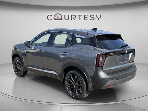 Gun Metallic 2026 Nissan Kicks SR