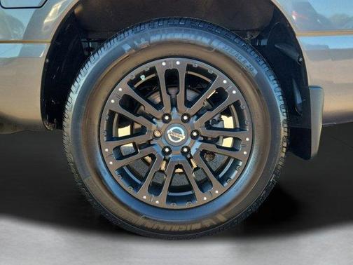 2019 Nissan Titan SV
