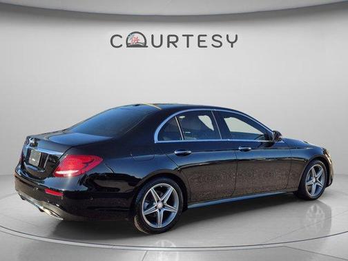 Obsidian Black Metallic 2017 Mercedes-Benz E-Class E 300